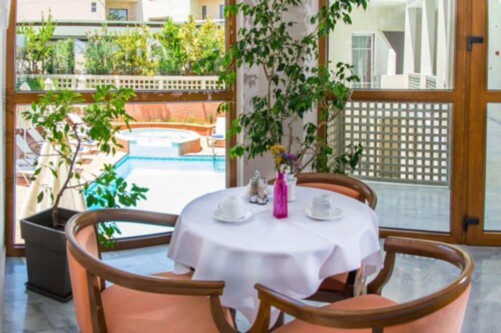 Anita Beach Hotel- Adults Only Rethymno  Exterior photo