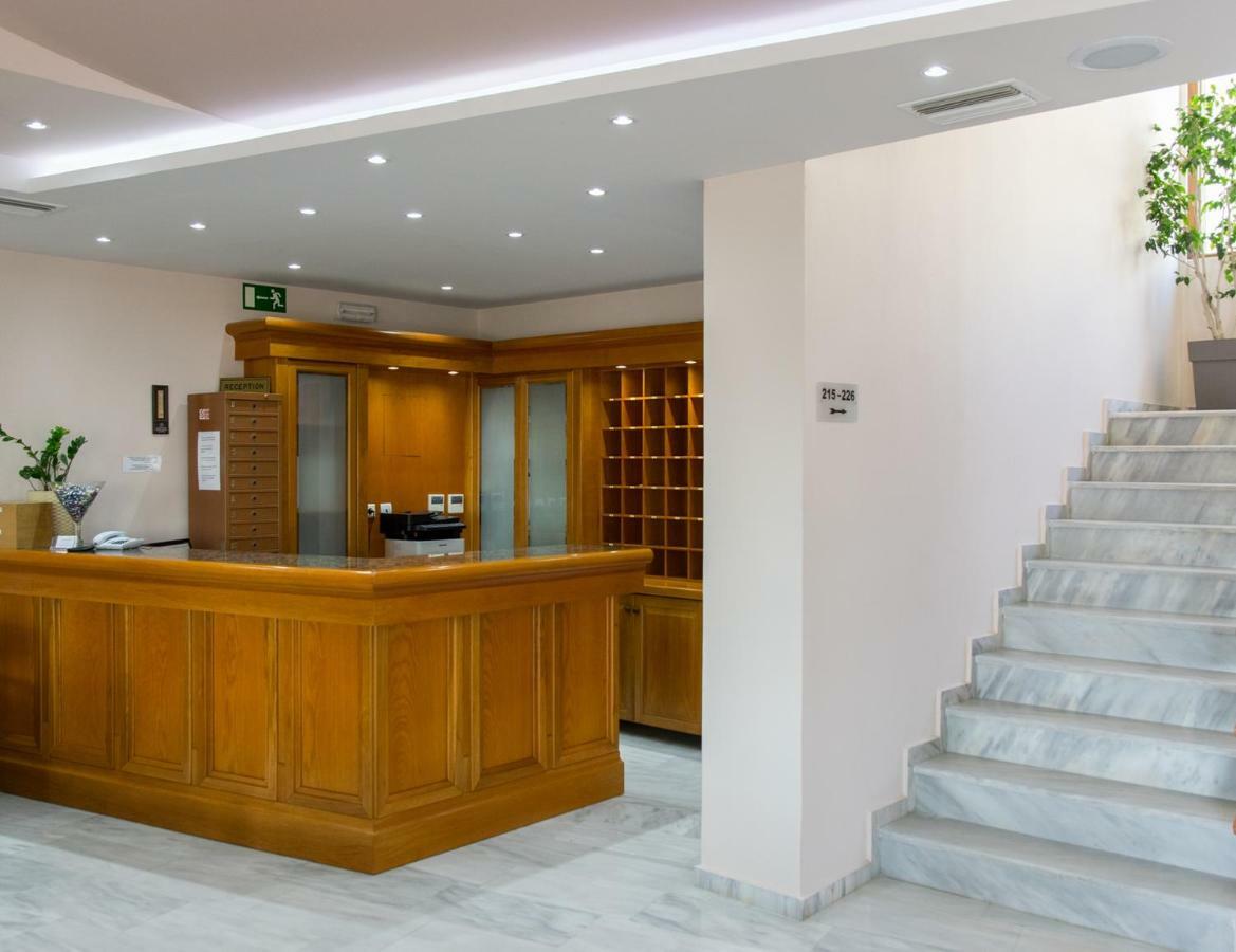 Anita Beach Hotel- Adults Only Rethymno  Exterior photo